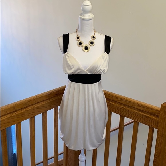 Speechless Dresses & Skirts - Black and white dress